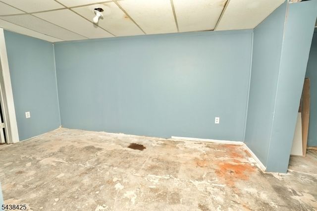 83 Berkeley Ave, Bloomfield Twp., NJ 07003