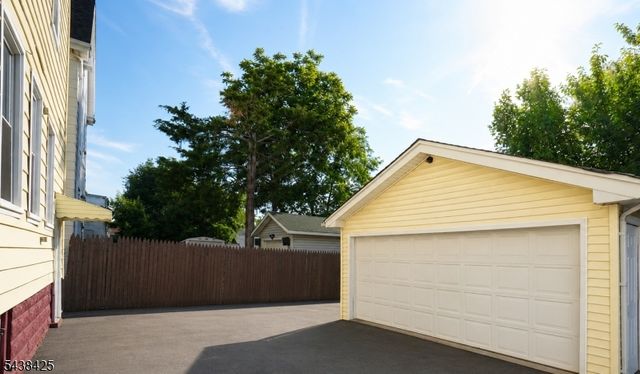 83 Berkeley Ave, Bloomfield Twp., NJ 07003