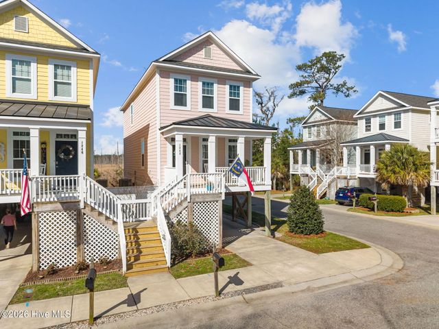 1242 Charleston Common Drive, Leland, NC 28451