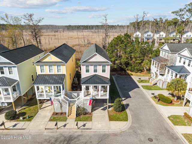 1242 Charleston Common Drive, Leland, NC 28451