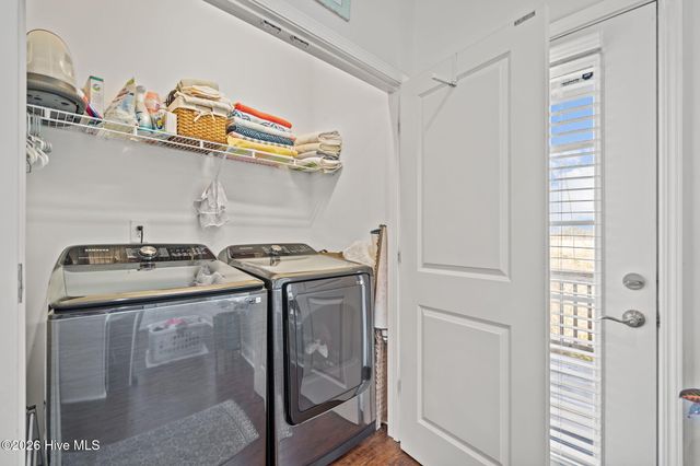 1242 Charleston Common Drive, Leland, NC 28451