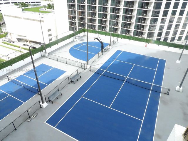 555 NE 15th St 14E, Miami, FL 33132