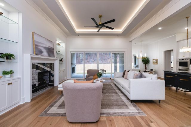 122 Abington Drive, Little Rock, AR 72223