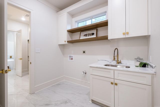 122 Abington Drive, Little Rock, AR 72223