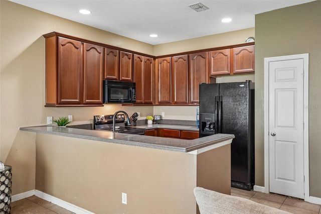 1329 HERITAGE COMMONS DRIVE, Winter Springs, FL 32708