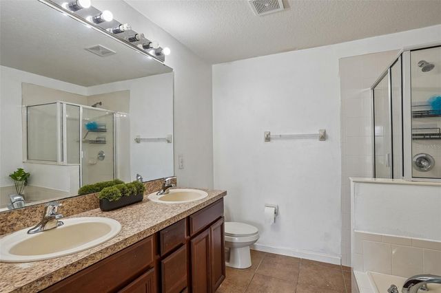 1329 HERITAGE COMMONS DRIVE, Winter Springs, FL 32708