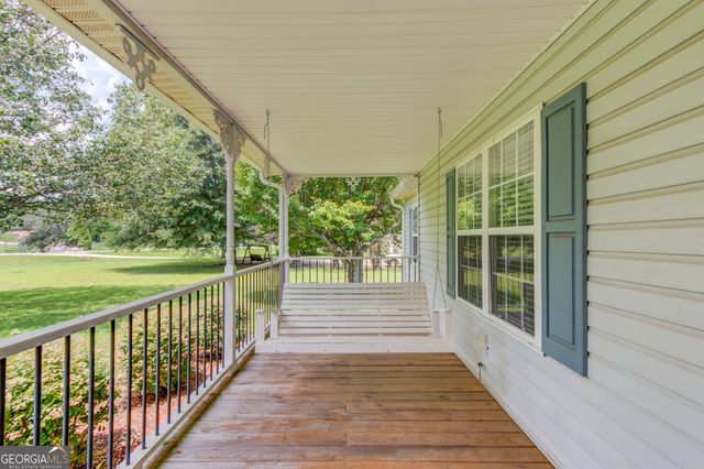 929 Ga Hwy 81, Loganville, GA 30052