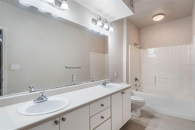 911 N ORANGE AVENUE 352, Orlando, FL 32801
