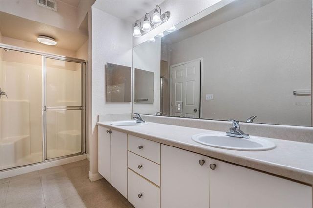 911 N ORANGE AVENUE 352, Orlando, FL 32801