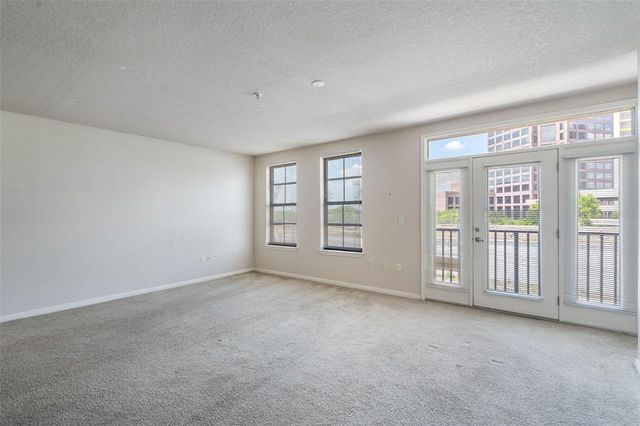911 N ORANGE AVENUE 352, Orlando, FL 32801