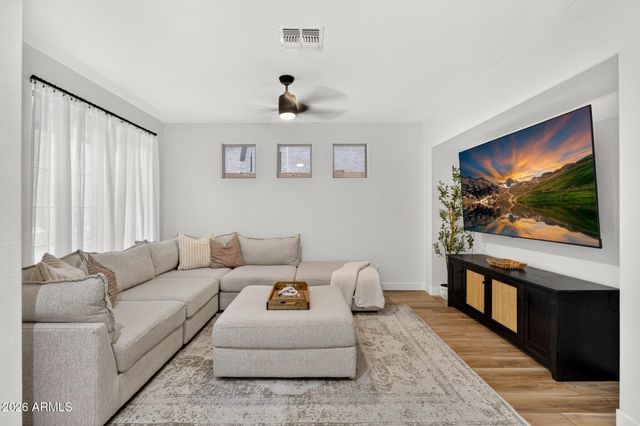 7241 E NORTHRIDGE Street, Mesa, AZ 85207