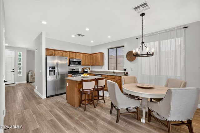 7241 E NORTHRIDGE Street, Mesa, AZ 85207