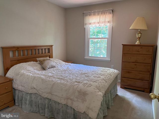 3352 BROKEN KNIFE CT, Annandale, VA 22003