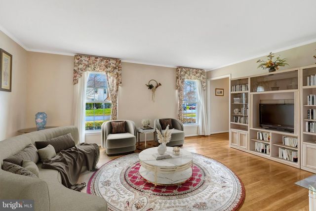 3352 BROKEN KNIFE CT, Annandale, VA 22003