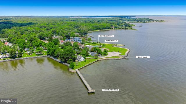 5235-A AL JONES DR, Shady Side, MD 20764