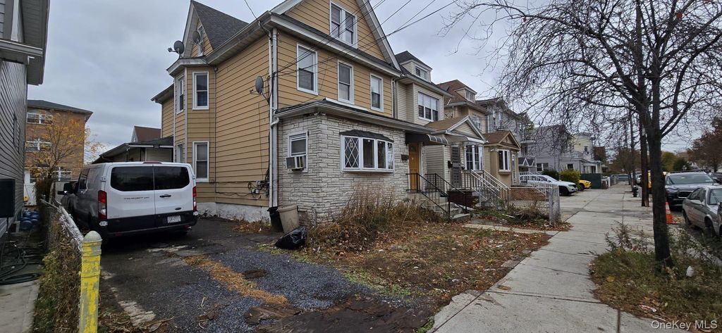 9726 125th Street, Richmond Hill S., NY 11419