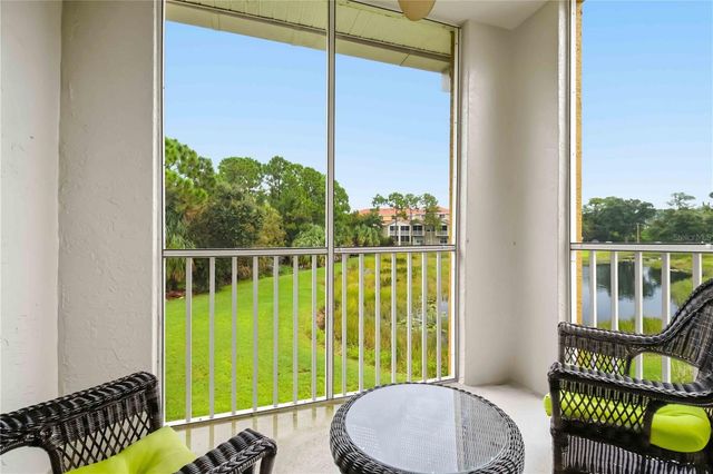 5601 BENTGRASS DRIVE 10-117, Sarasota, FL 34235