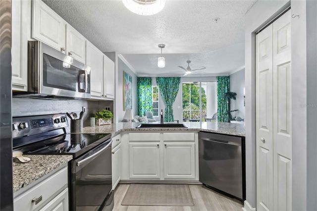 5601 BENTGRASS DRIVE 10-117, Sarasota, FL 34235