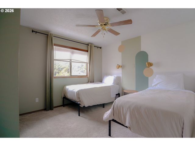 3600 Sw BRITTANY Dr, Gresham, OR 97080