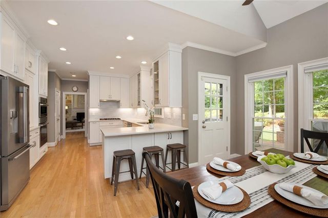 1780 Forest Pond Lane, Roswell, GA 30075