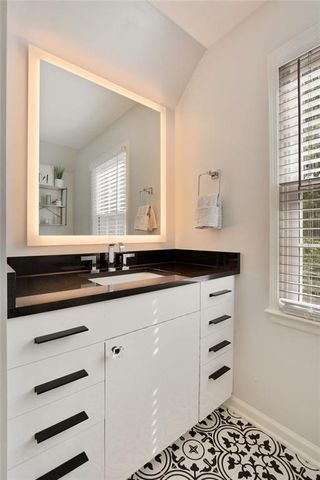 1780 Forest Pond Lane, Roswell, GA 30075