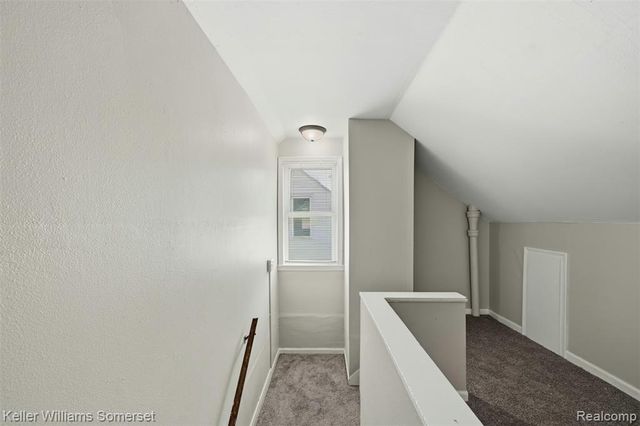 19693 Elkhart Street, Harper Woods, MI 48225