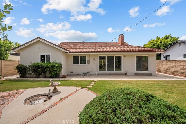 11600 De Celis Pl, Granada Hills, CA 91344