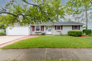 307 Flanders Avenue, Brookville, OH 45309