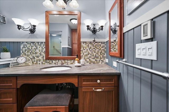 8811 Ainsworth Road, Hobart, IN 46342