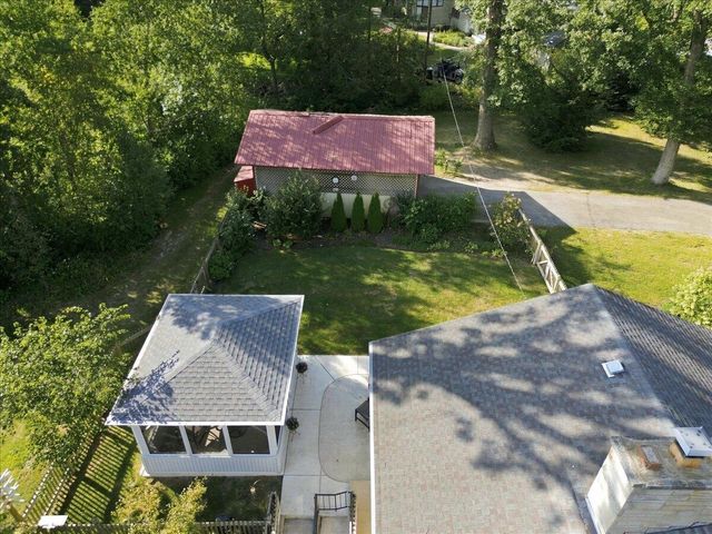 8811 Ainsworth Road, Hobart, IN 46342