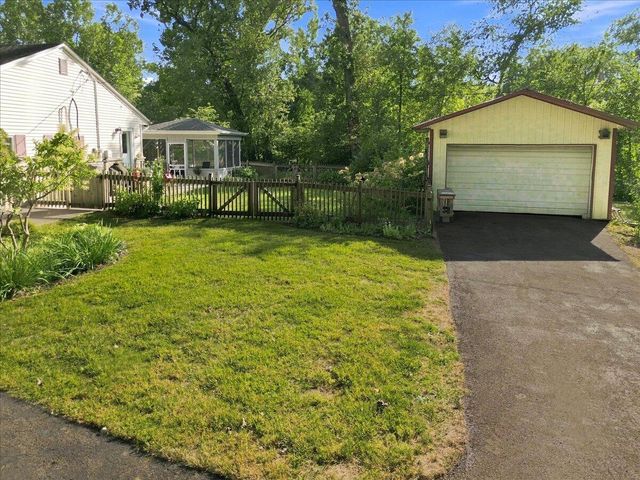 8811 Ainsworth Road, Hobart, IN 46342