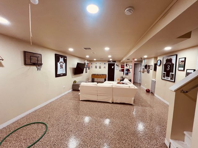 1725 Happ Road, Northbrook, IL 60062