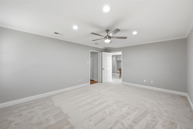 2804 Whispering Trail Circle, Pantego, TX 76013