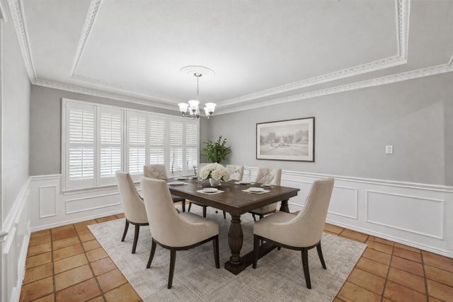 2804 Whispering Trail Circle, Pantego, TX 76013