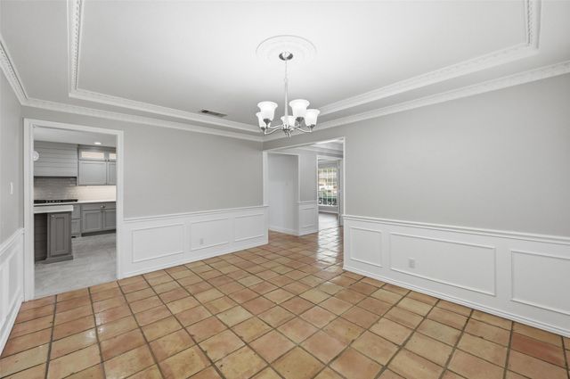 2804 Whispering Trail Circle, Pantego, TX 76013