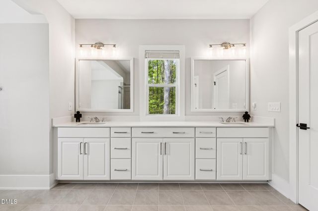 2634 Salient Point, Apex, NC 27523