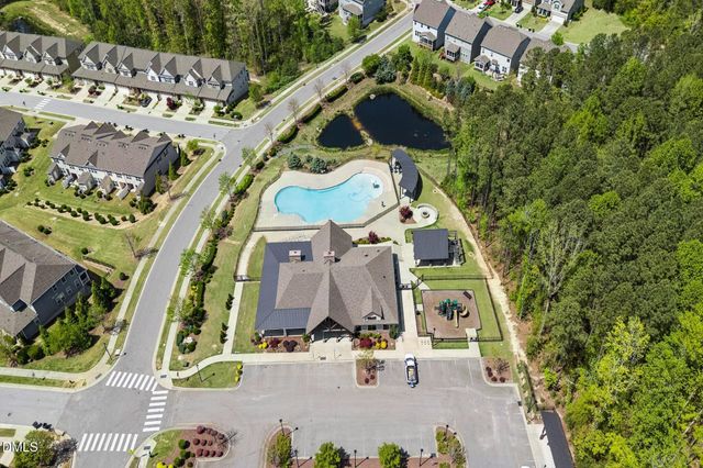 2634 Salient Point, Apex, NC 27523