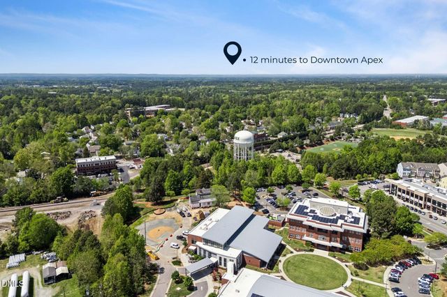 2634 Salient Point, Apex, NC 27523