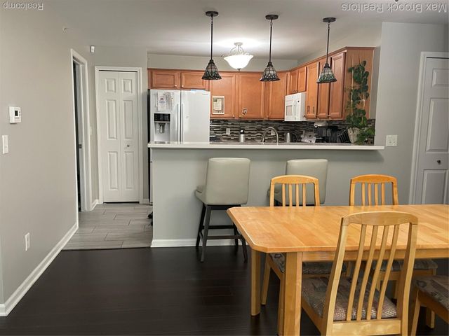 3101 Cameron Circle, Walled Lake, MI 48390