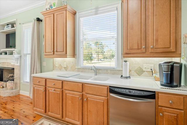 4787 Sunbury Rd, Midway, GA 31320