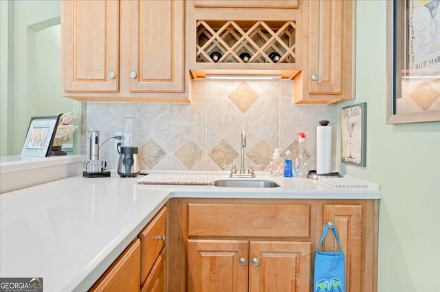 4787 Sunbury Rd, Midway, GA 31320