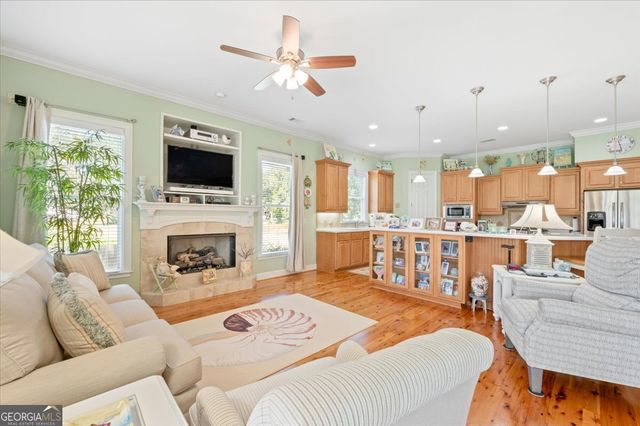 4787 Sunbury Rd, Midway, GA 31320