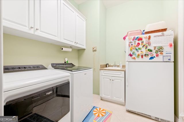 4787 Sunbury Rd, Midway, GA 31320