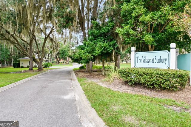 4787 Sunbury Rd, Midway, GA 31320