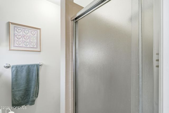 4 Salem Lane, Jackson, NJ 08527