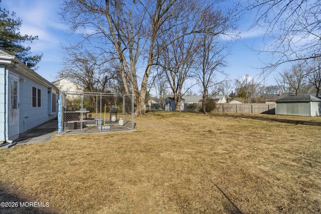 4 Salem Lane, Jackson, NJ 08527