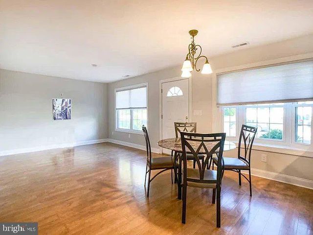 225 ALLENDALE DR, Morrisville, PA 19067