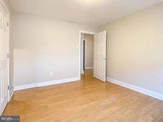 225 ALLENDALE DR, Morrisville, PA 19067