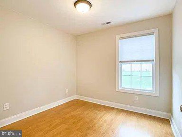 225 ALLENDALE DR, Morrisville, PA 19067