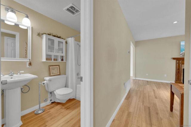 13622 Utopia Rd, Poway, CA 92064